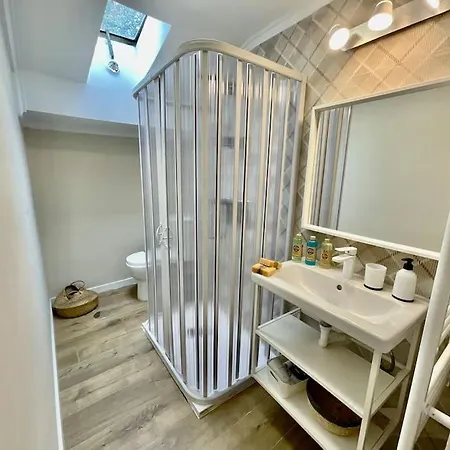 Centro Apartment Cudillero